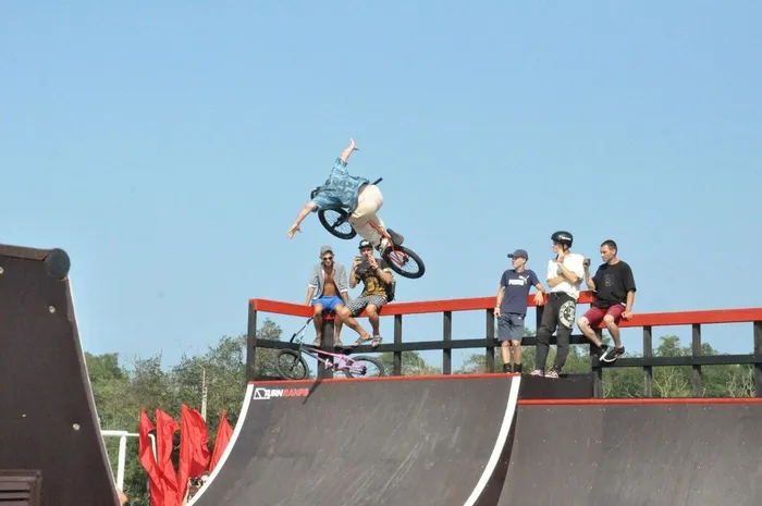 Открытие скейт парка